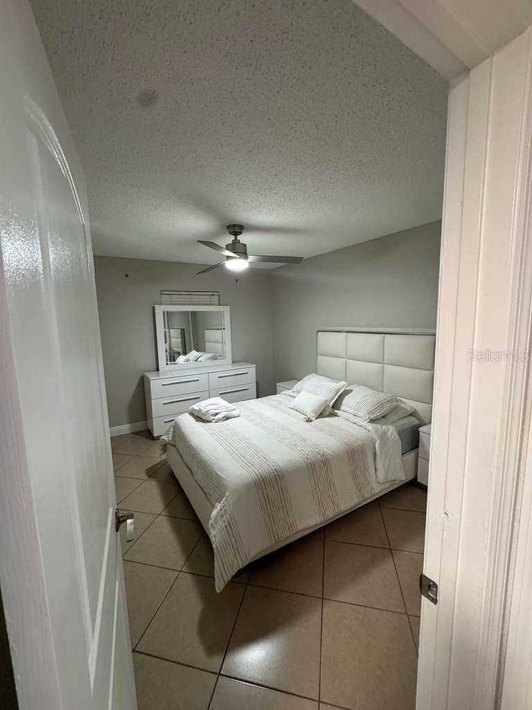2593 38TH AVE N #B, ST PETERSBURG, FL, 33713