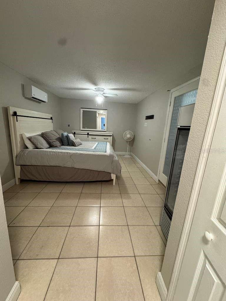 2593 38TH AVE N #B, ST PETERSBURG, FL, 33713