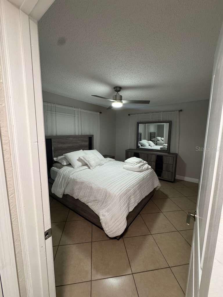 2593 38TH AVE N #B, ST PETERSBURG, FL, 33713