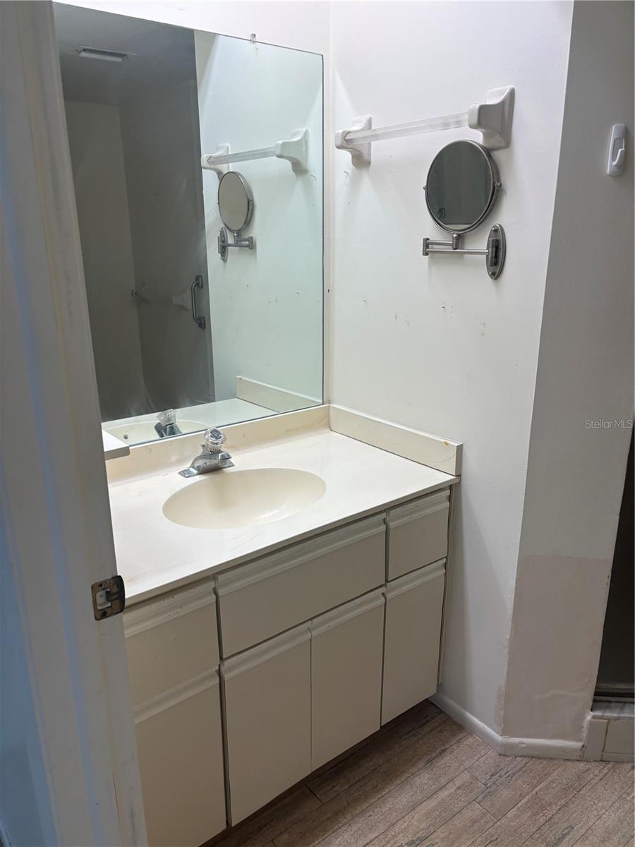 1239 S MARTIN LUTHER KING JR AVE #103, CLEARWATER, FL, 33756