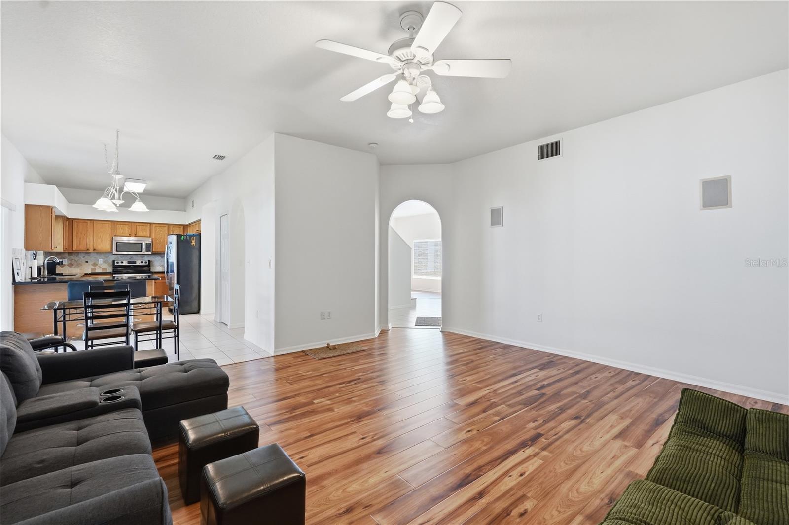 1734 MAPLELEAF BLVD, OLDSMAR, FL, 34677