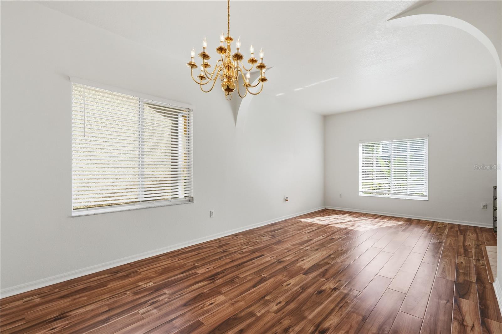 1734 MAPLELEAF BLVD, OLDSMAR, FL, 34677