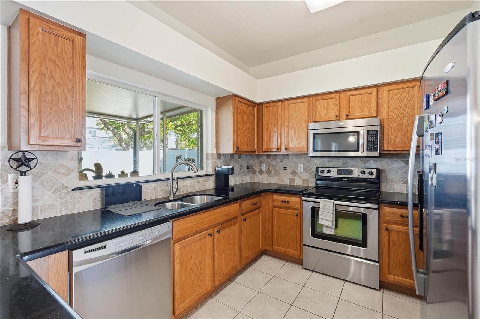 1734 MAPLELEAF BLVD, OLDSMAR, FL, 34677