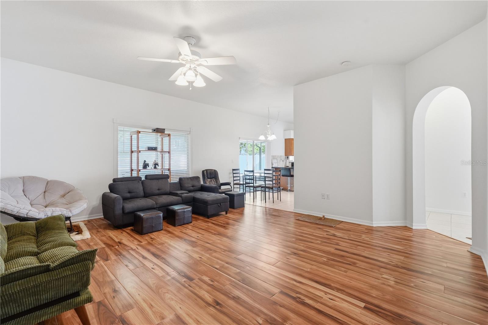 1734 MAPLELEAF BLVD, OLDSMAR, FL, 34677