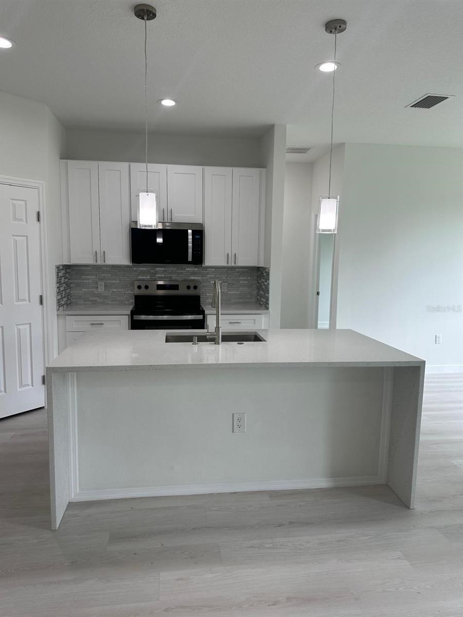 691 SAN FILIPPO DR SE, PALM BAY, FL, 32909