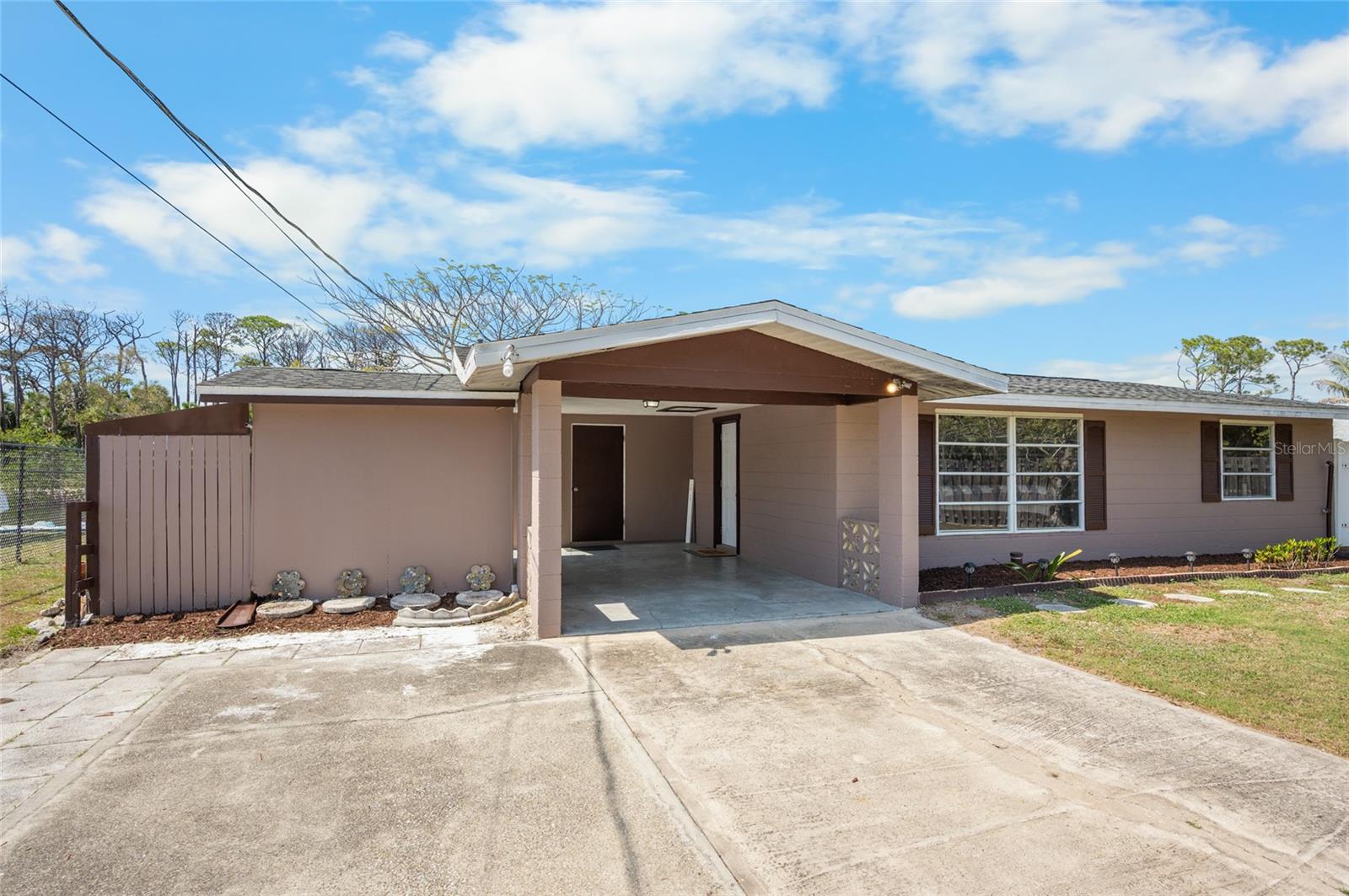 1030 DRURY LN, ENGLEWOOD, FL, 34224