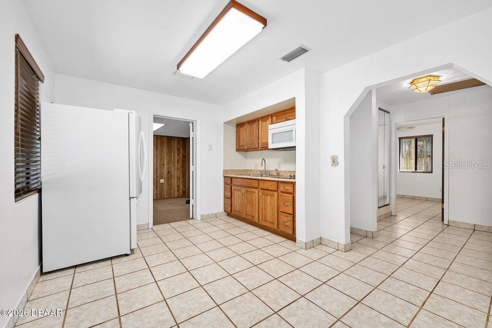 707 CORDOVA AVE, ORMOND BEACH, FL, 32174