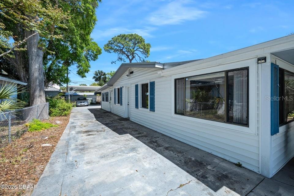 707 CORDOVA AVE, ORMOND BEACH, FL, 32174