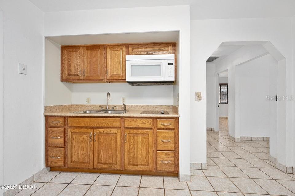 707 CORDOVA AVE, ORMOND BEACH, FL, 32174