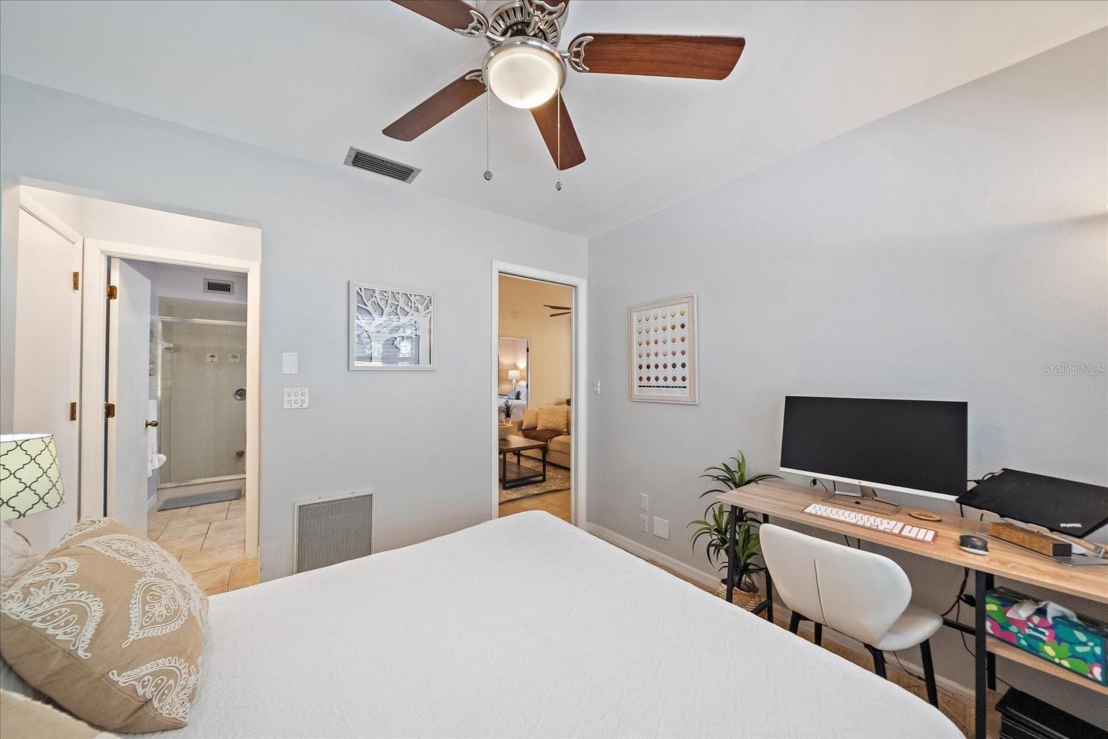 3246 MAIDEN LN, SARASOTA, FL, 34231