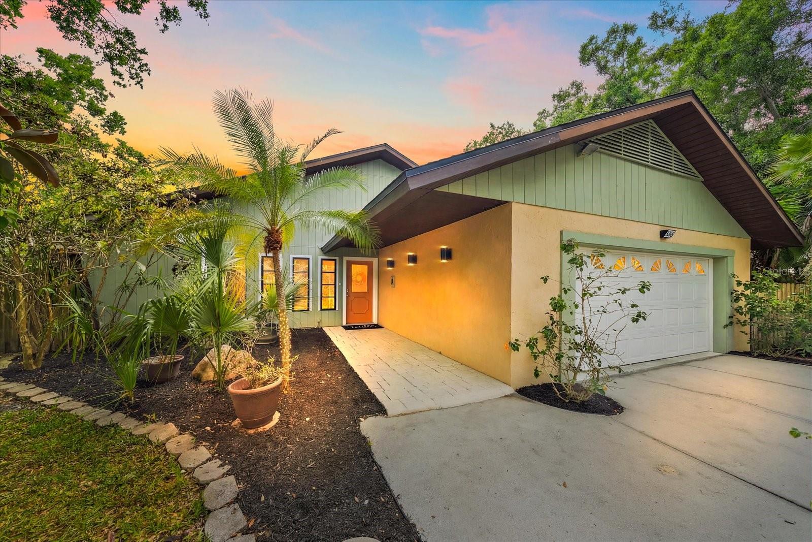 3246 MAIDEN LN, SARASOTA, FL, 34231