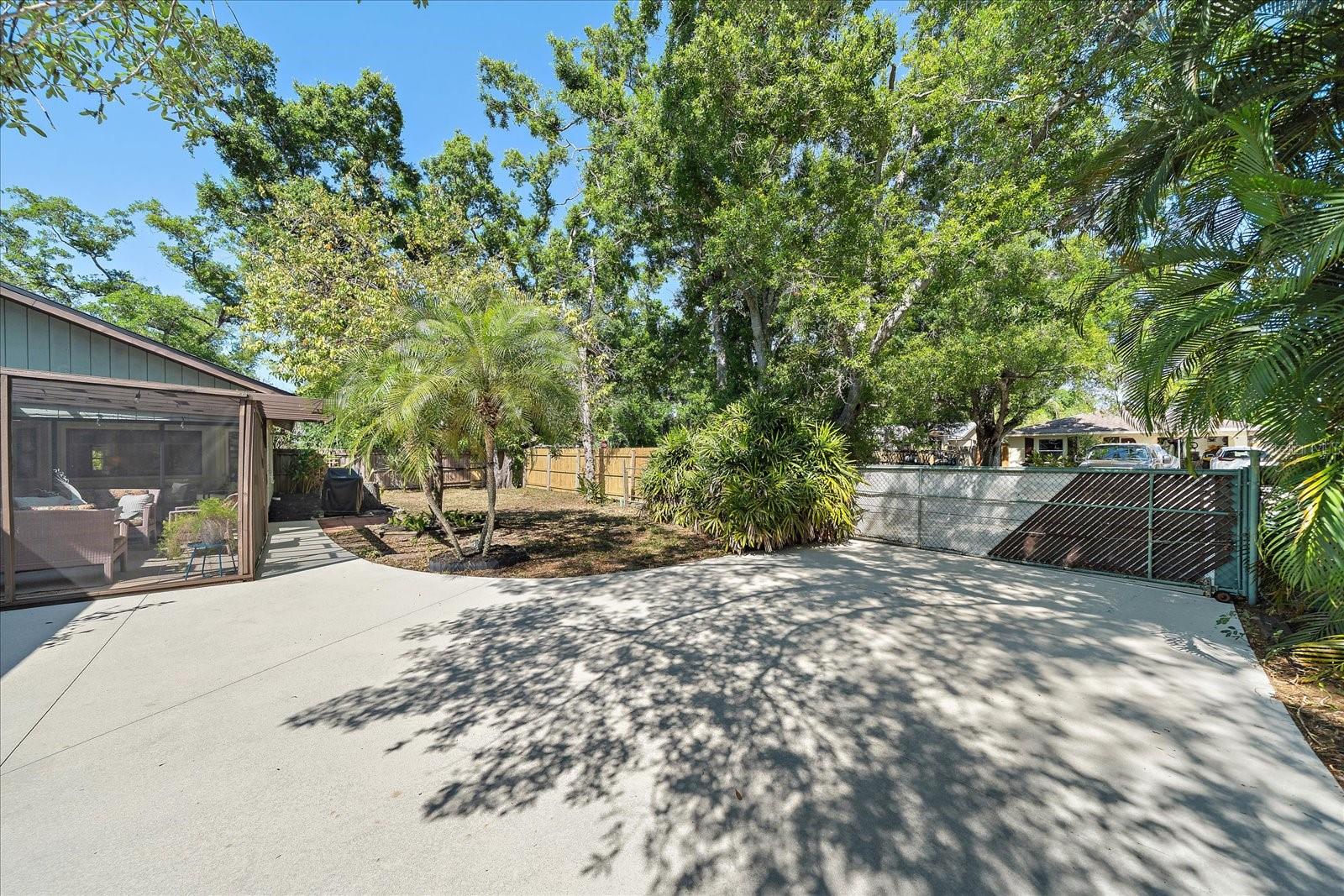 3246 MAIDEN LN, SARASOTA, FL, 34231