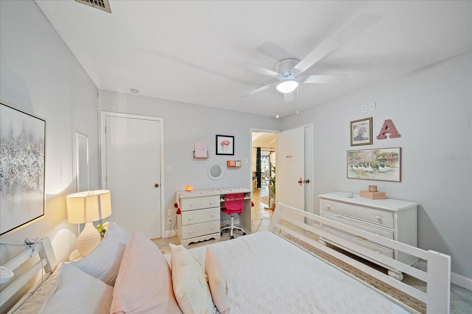 3246 MAIDEN LN, SARASOTA, FL, 34231