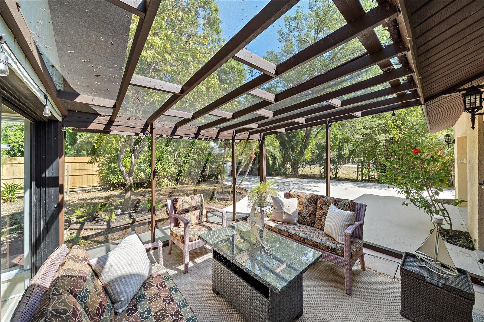 3246 MAIDEN LN, SARASOTA, FL, 34231