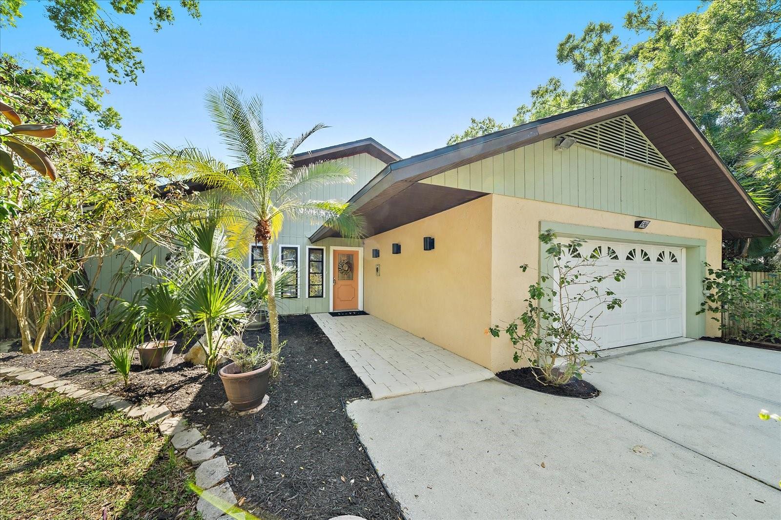 3246 MAIDEN LN, SARASOTA, FL, 34231