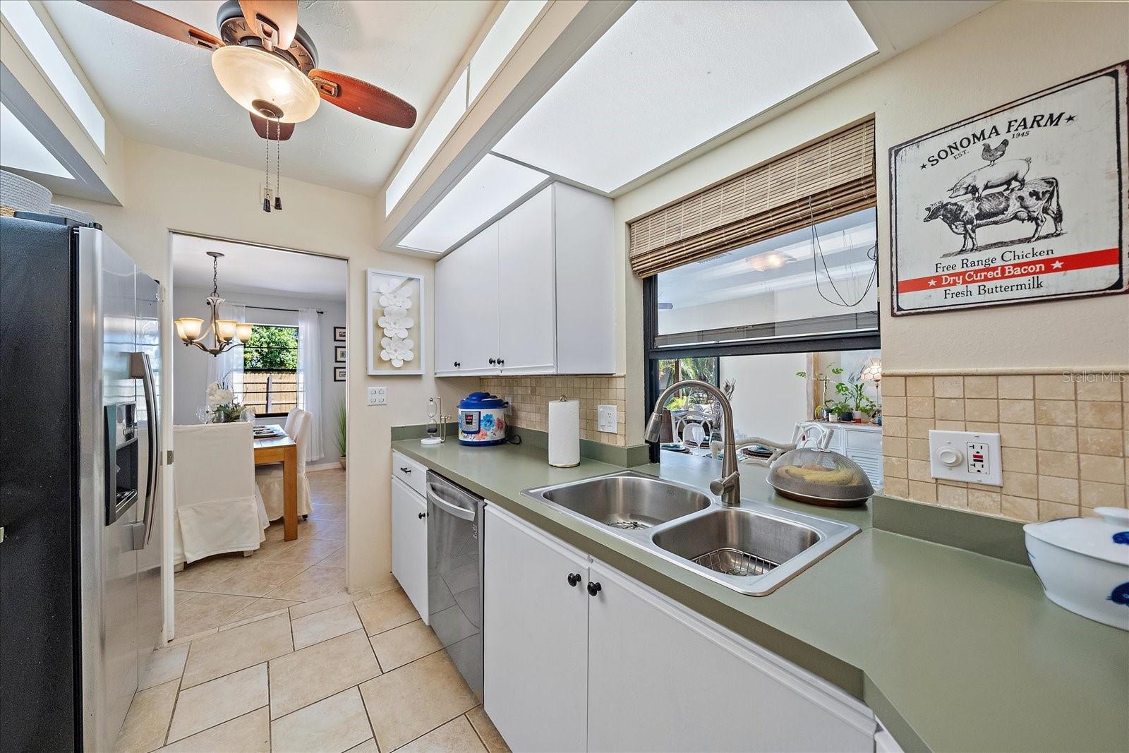 3246 MAIDEN LN, SARASOTA, FL, 34231