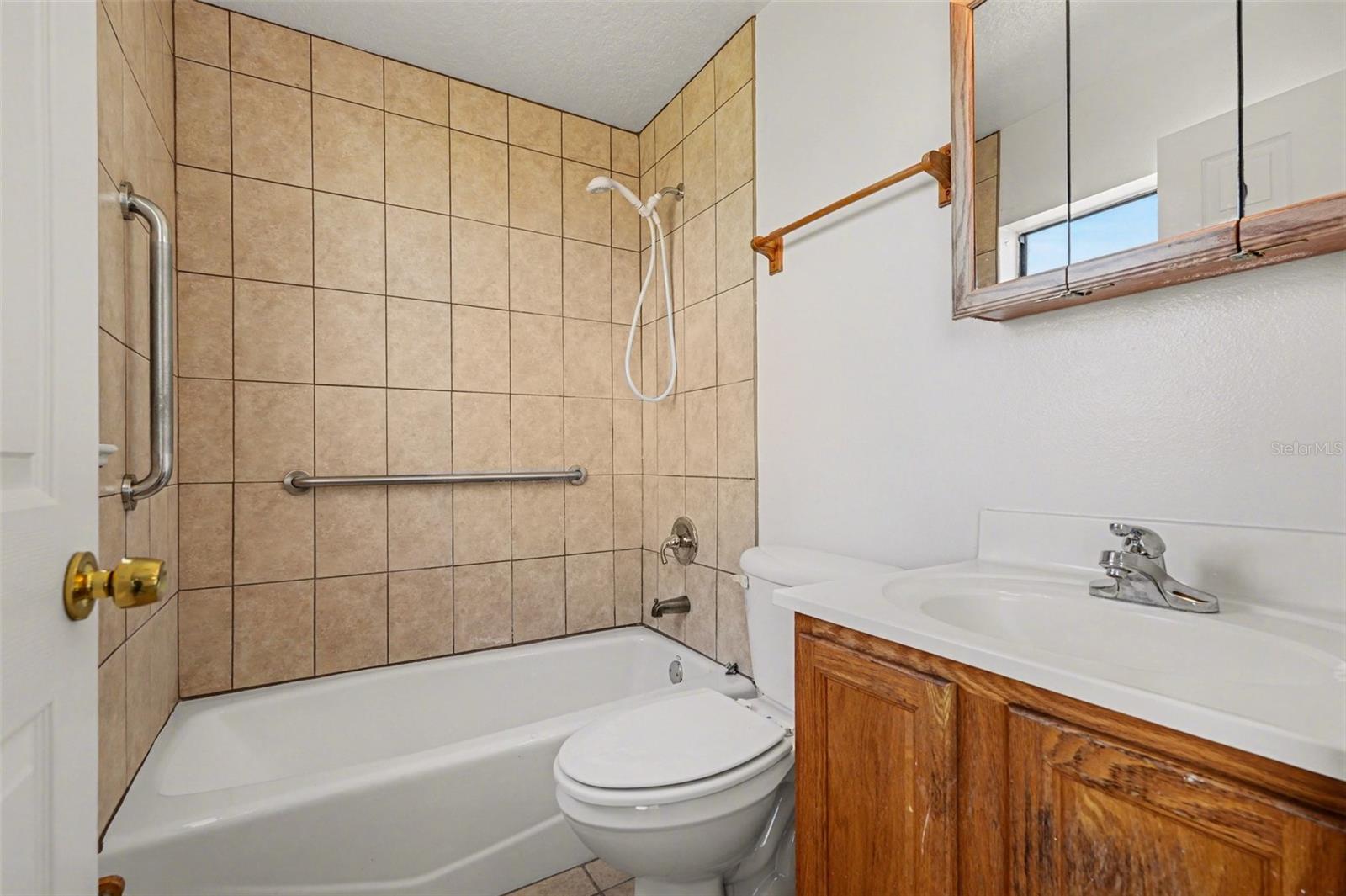 816 ANGELA AVE #A, ROCKLEDGE, FL, 32955