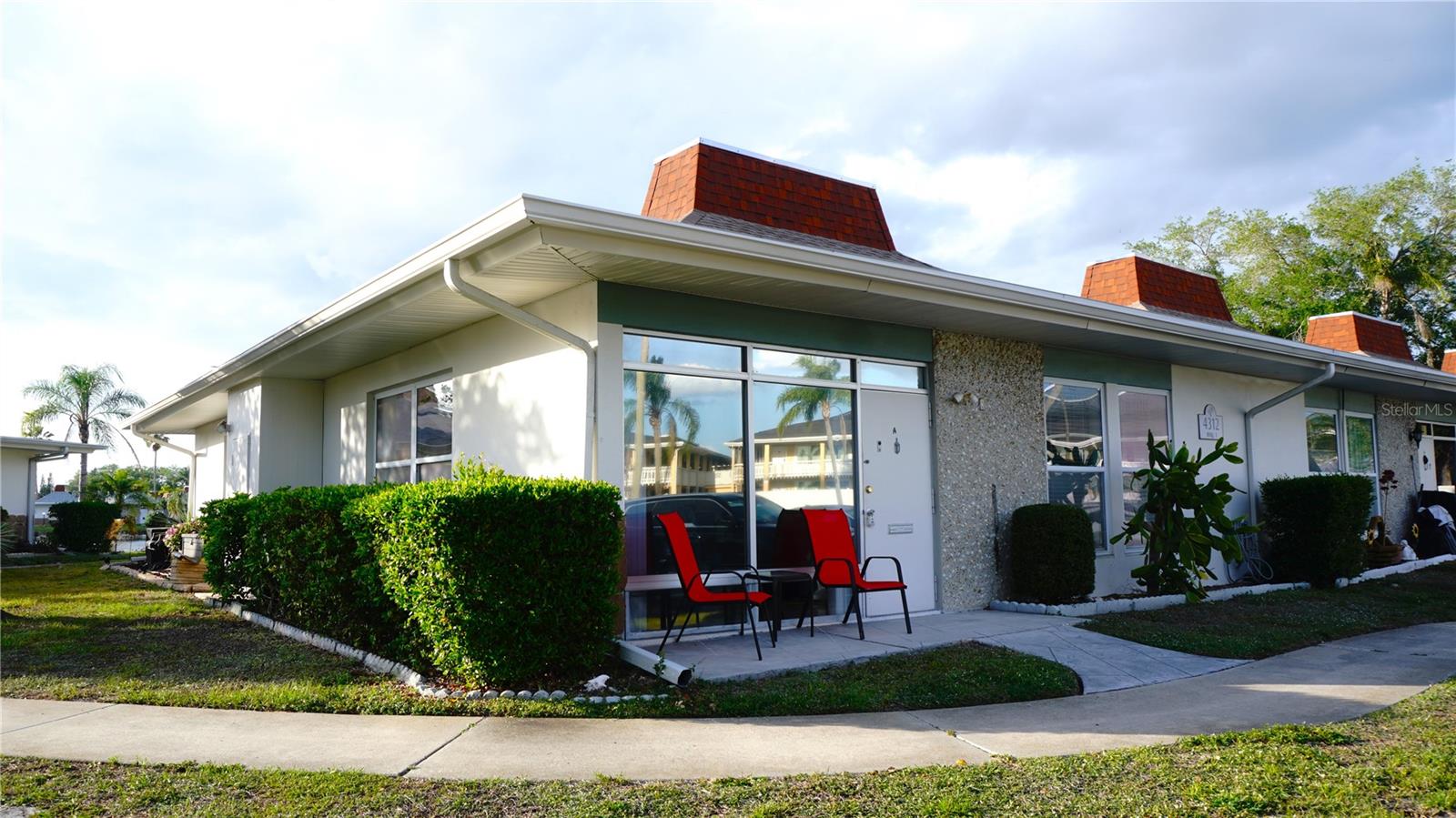 4312 Tahitian Gardens Unit A