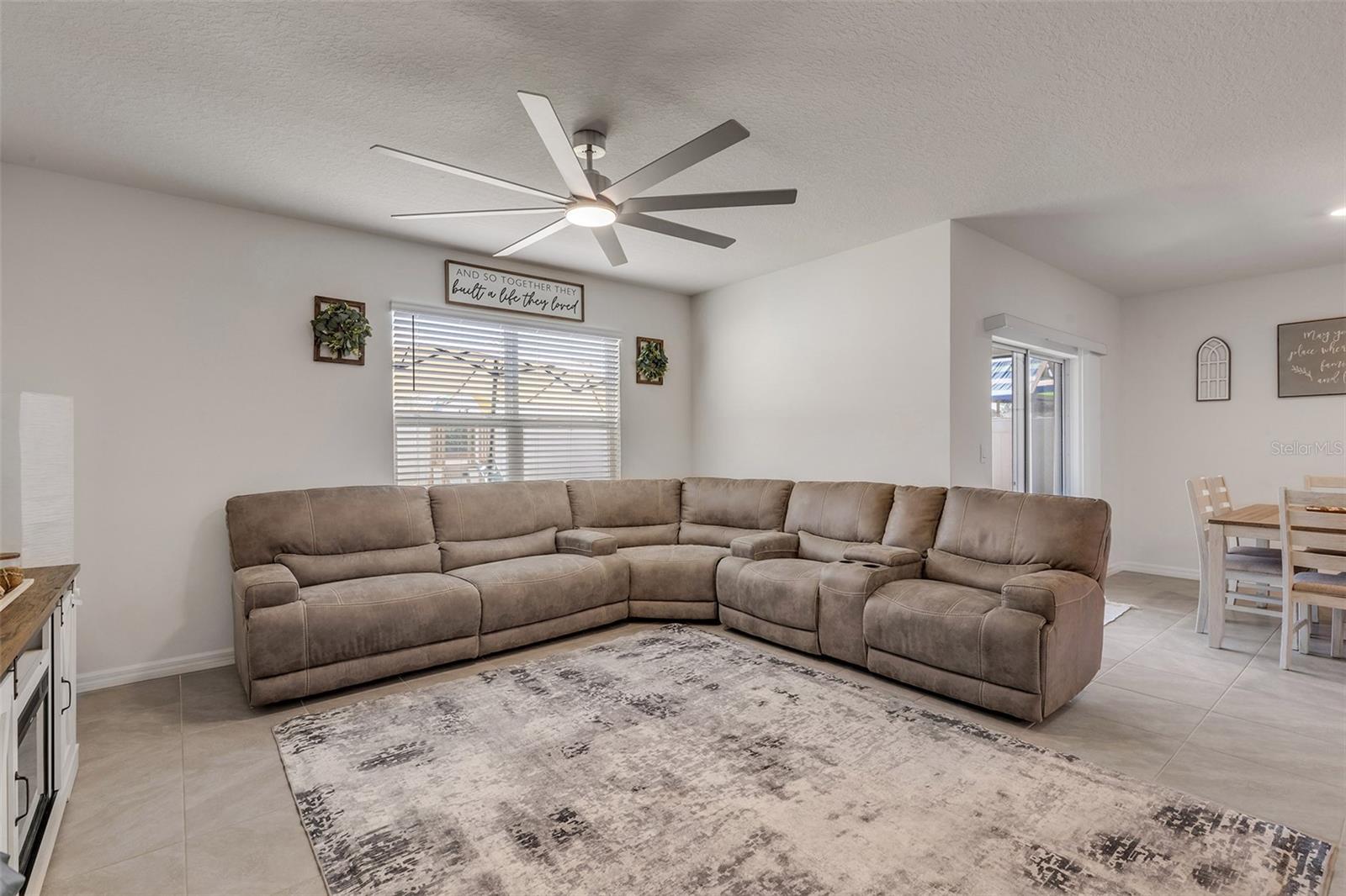 8 MELOGOLD DR, ORMOND BEACH, FL, 32174