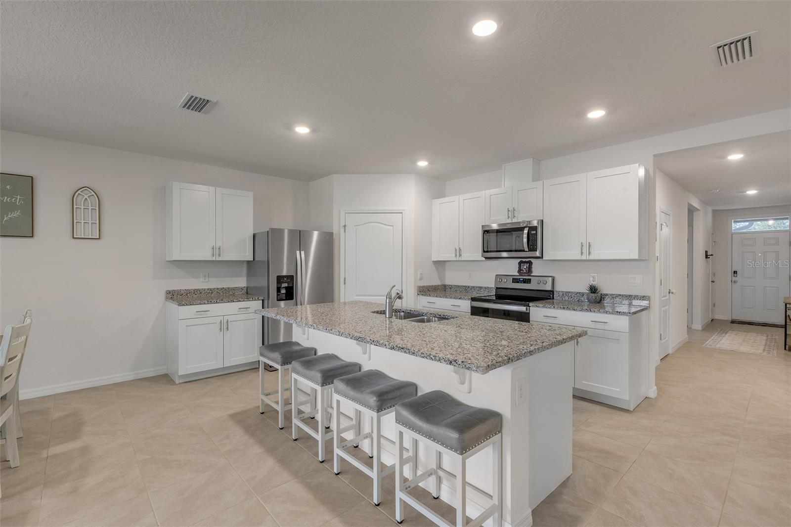 8 MELOGOLD DR, ORMOND BEACH, FL, 32174