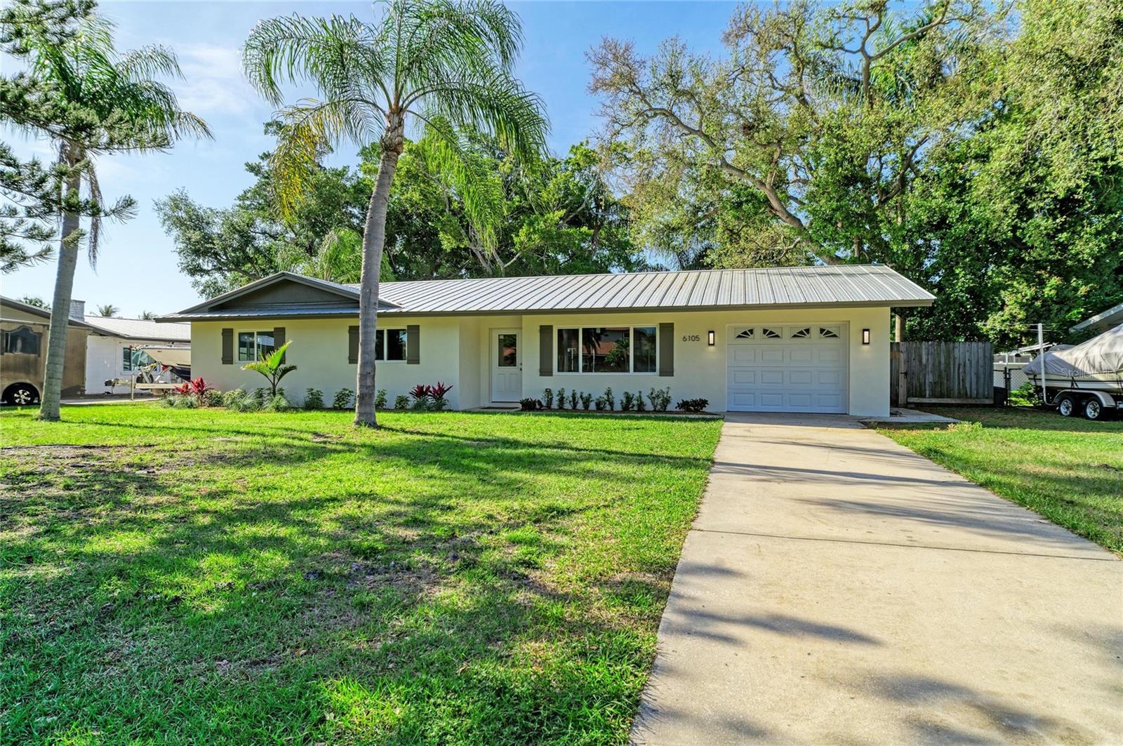 6105 7TH AVENUE DR W, BRADENTON, FL, 34209