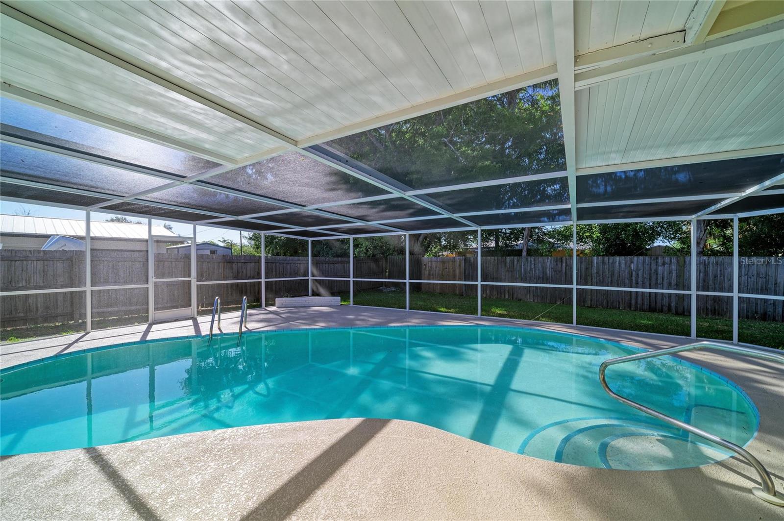 6105 7TH AVENUE DR W, BRADENTON, FL, 34209