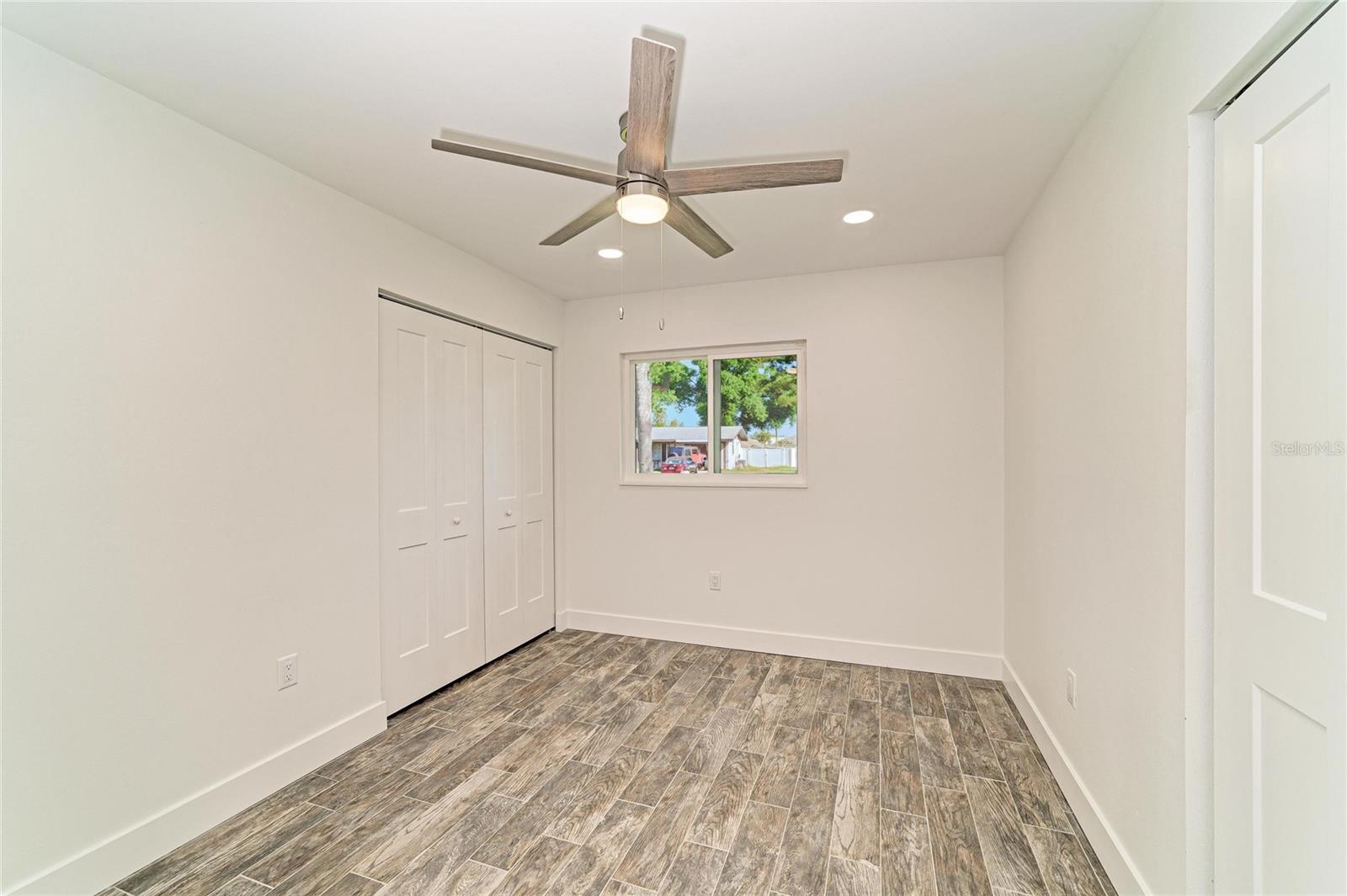 6105 7TH AVENUE DR W, BRADENTON, FL, 34209
