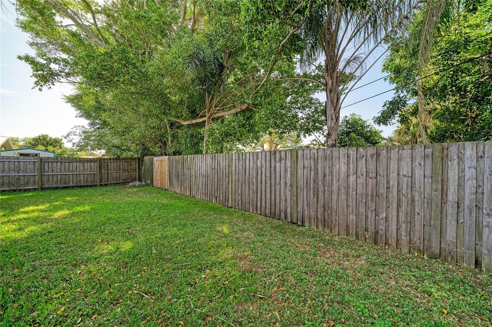 6105 7TH AVENUE DR W, BRADENTON, FL, 34209