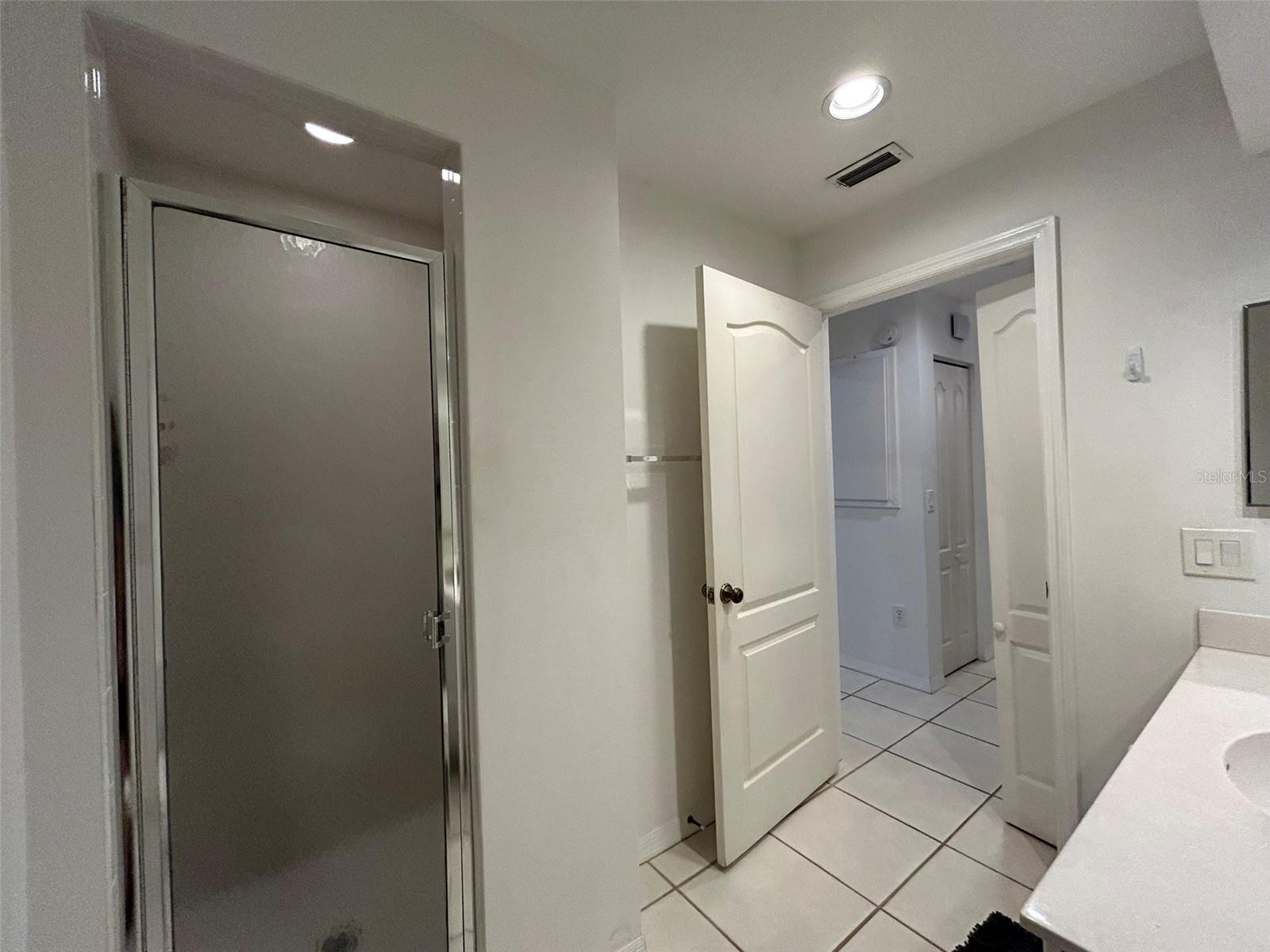 3803 54TH DR W #202, BRADENTON, FL, 34210
