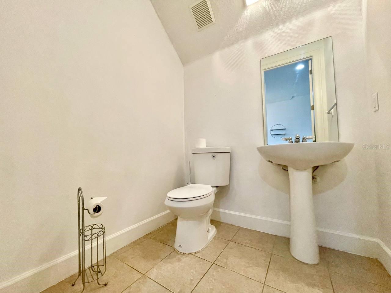 8626 MIRAMAR TERRACE CIR, TEMPLE TERRACE, FL, 33637