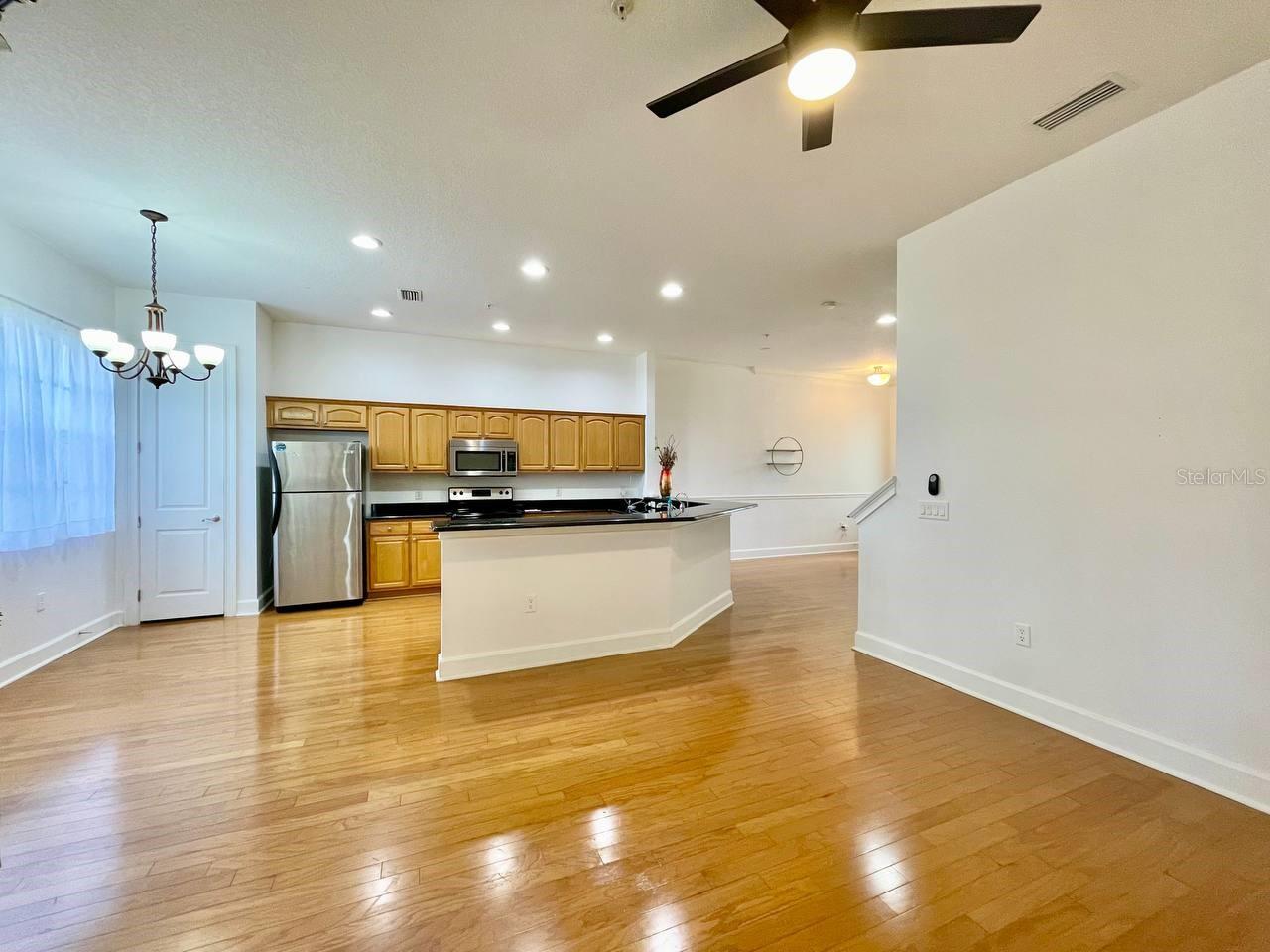 8626 MIRAMAR TERRACE CIR, TEMPLE TERRACE, FL, 33637