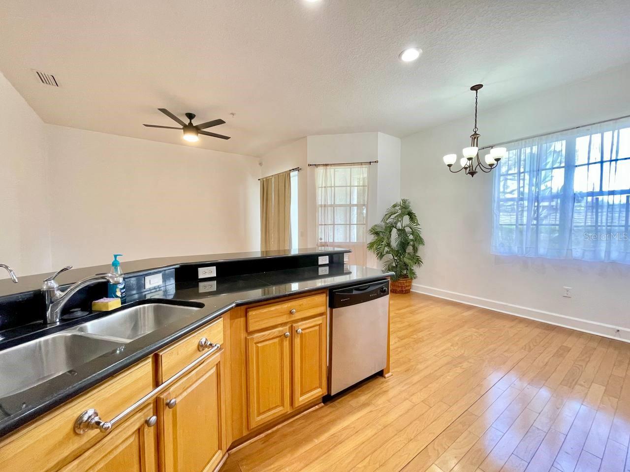 8626 MIRAMAR TERRACE CIR, TEMPLE TERRACE, FL, 33637