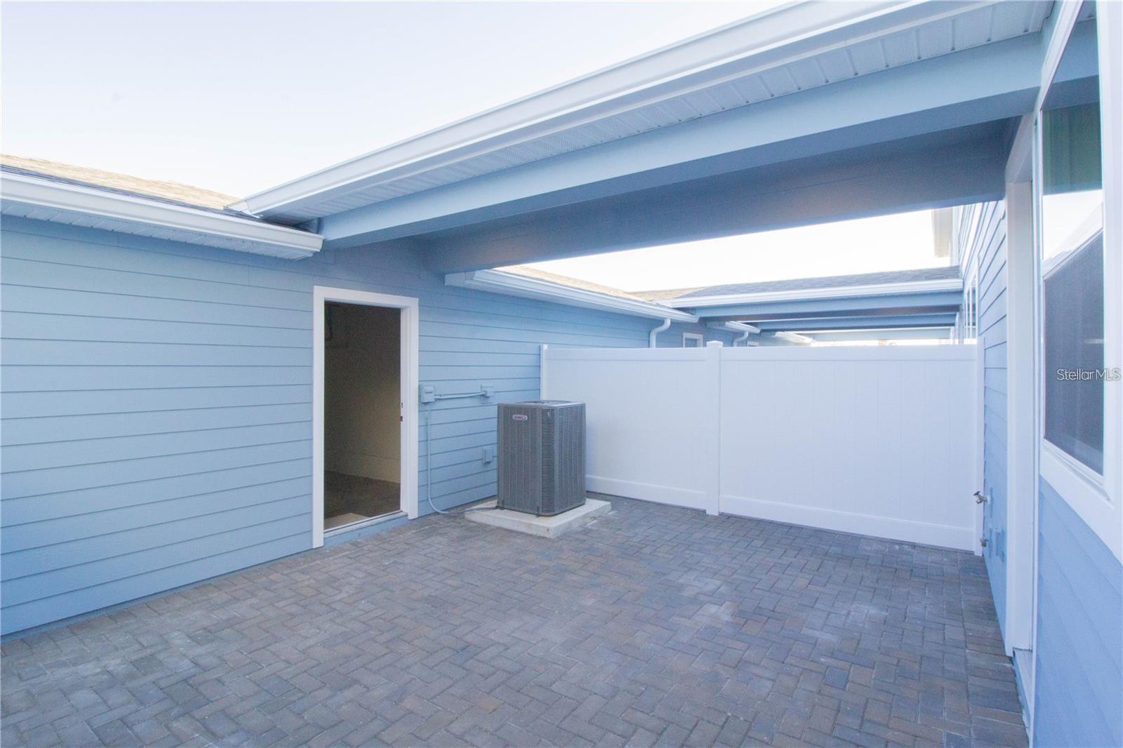 10355 FOLLY BEACH RD, ORLANDO, FL, 32827