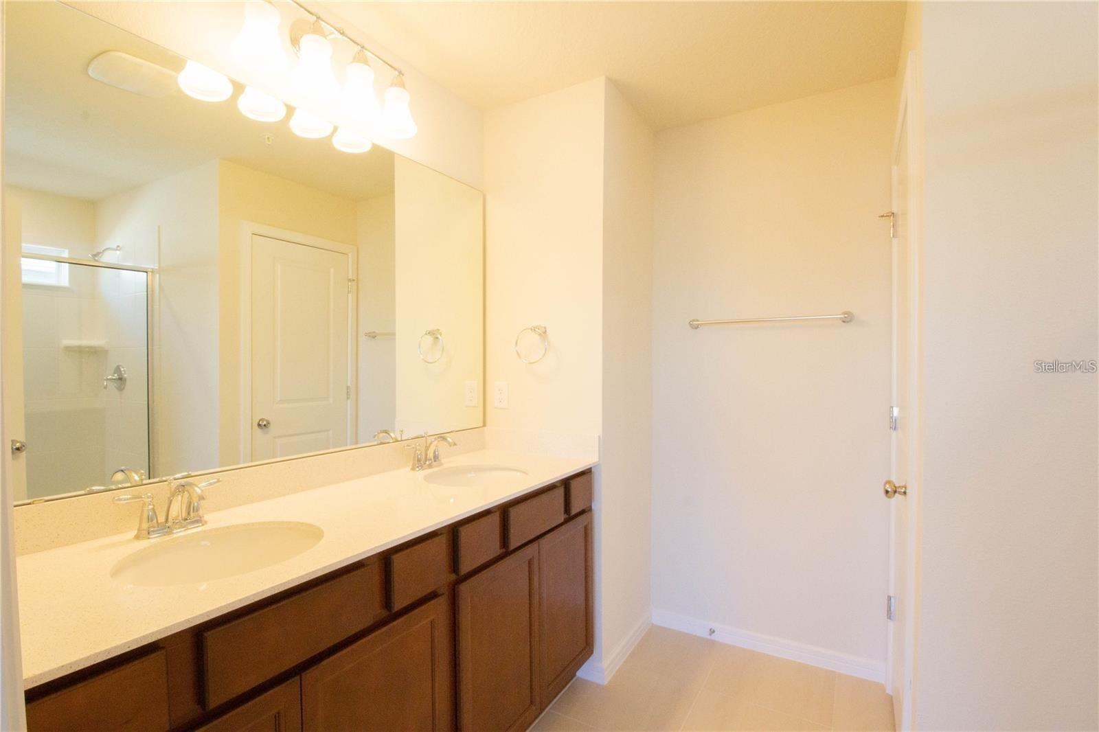 10355 FOLLY BEACH RD, ORLANDO, FL, 32827