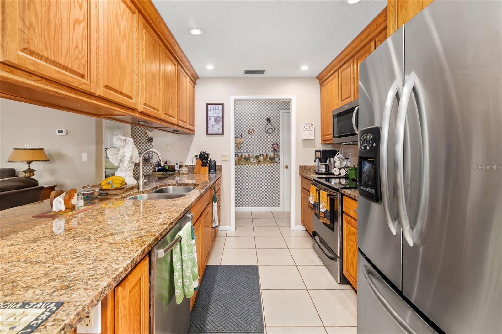 2005 39TH ST W, BRADENTON, FL, 34205