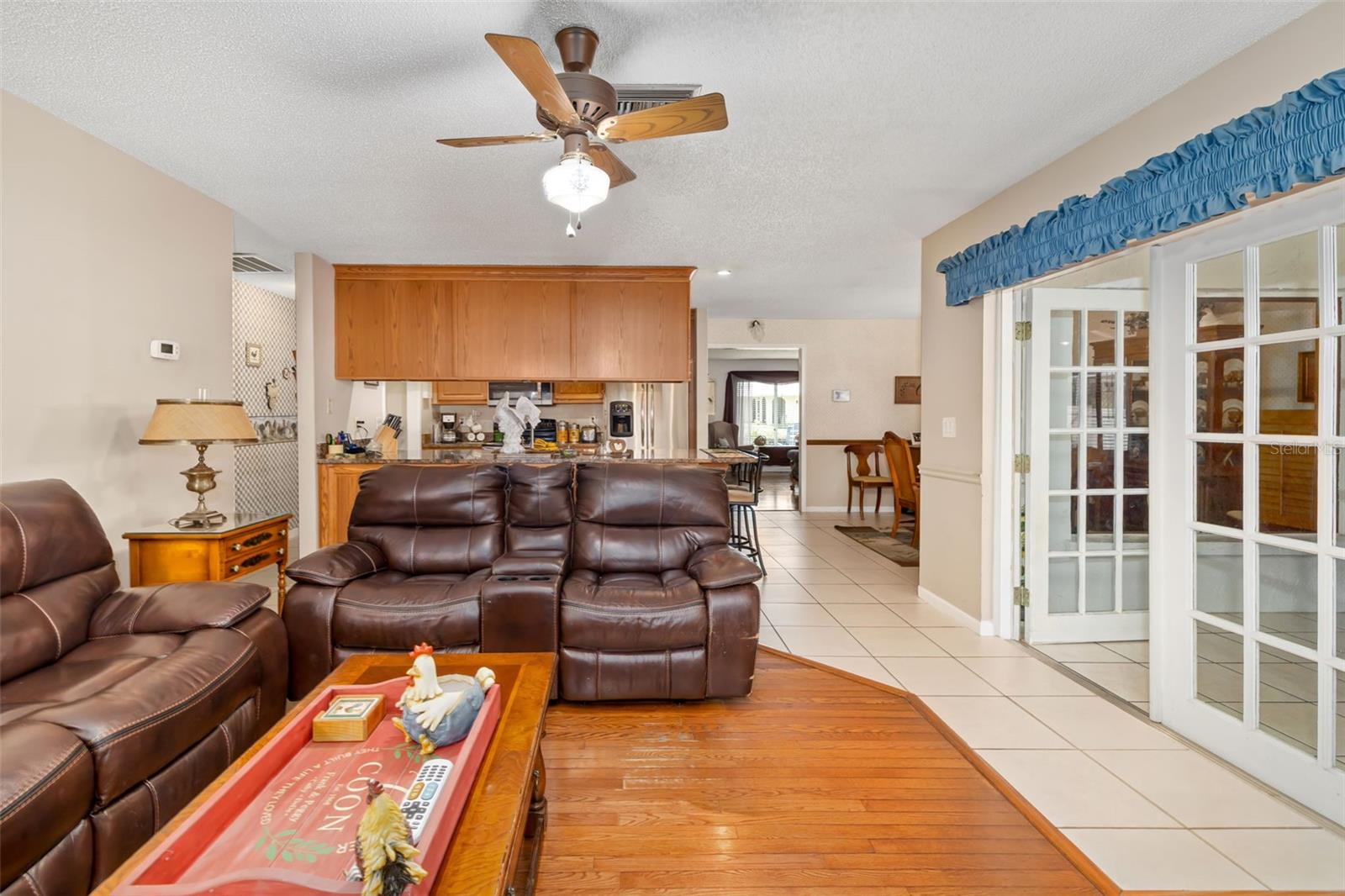 2005 39TH ST W, BRADENTON, FL, 34205