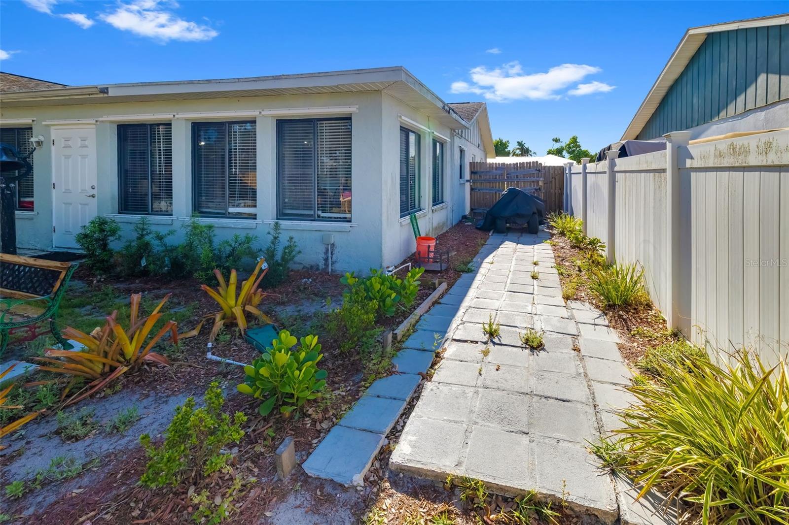 2005 39TH ST W, BRADENTON, FL, 34205