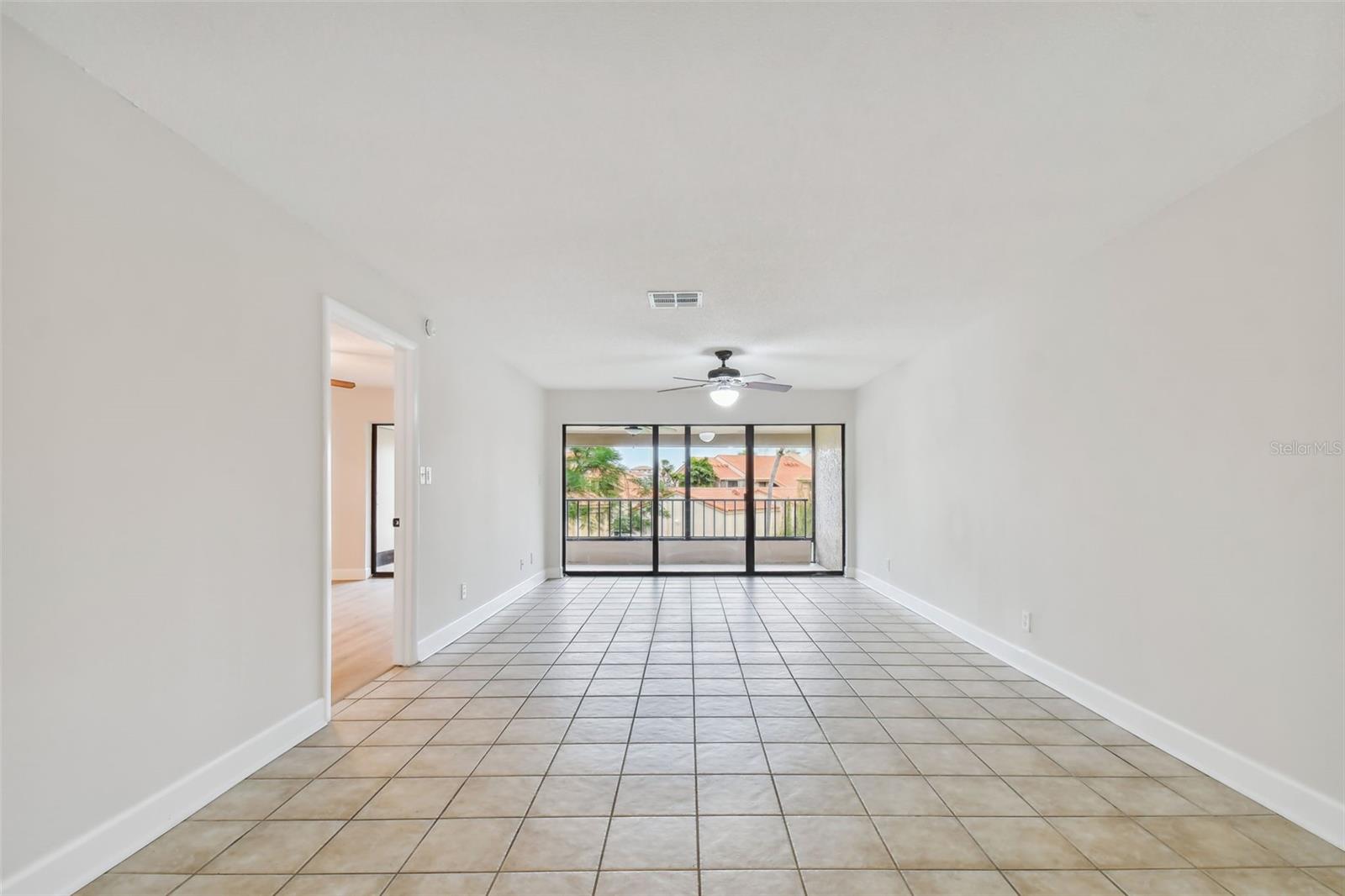 4800 BRITTANY DR S #102, ST PETERSBURG, FL, 33715