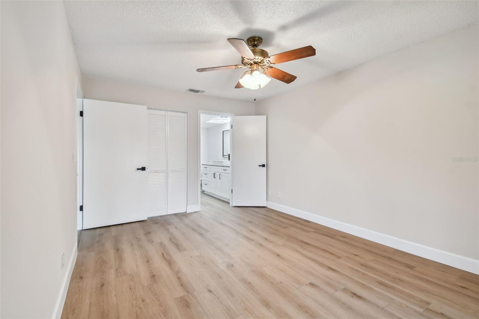 4800 BRITTANY DR S #102, ST PETERSBURG, FL, 33715