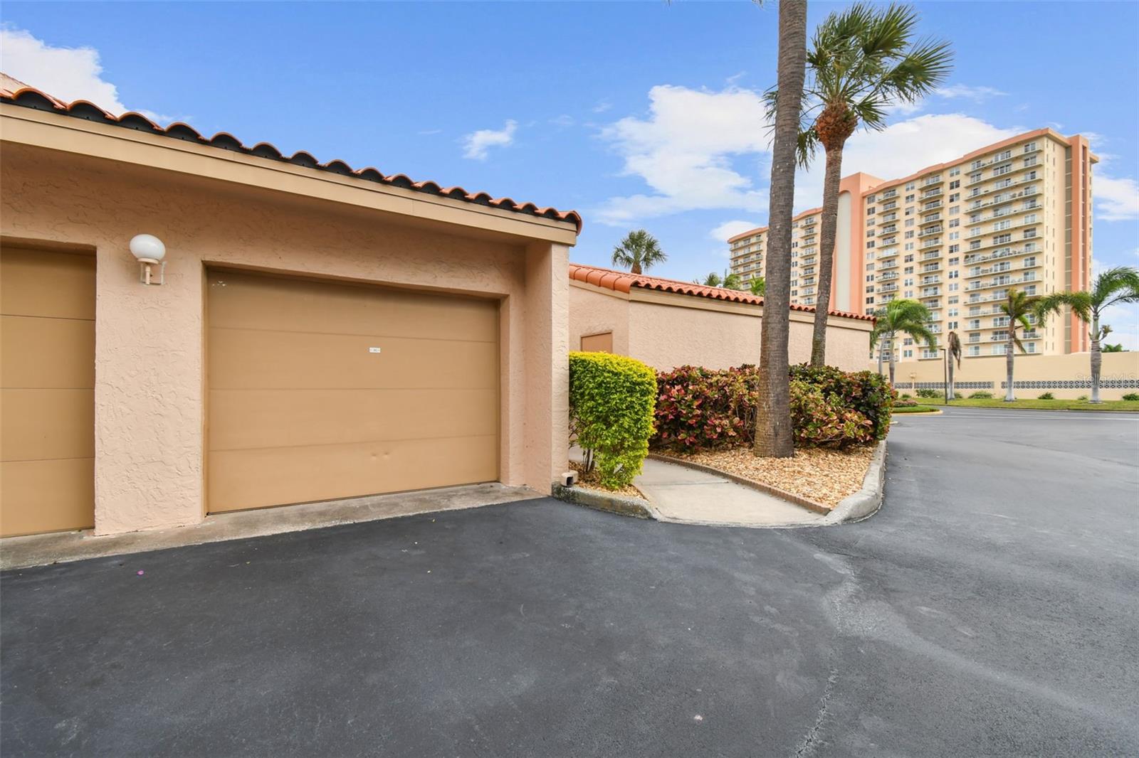 4800 BRITTANY DR S #102, ST PETERSBURG, FL, 33715