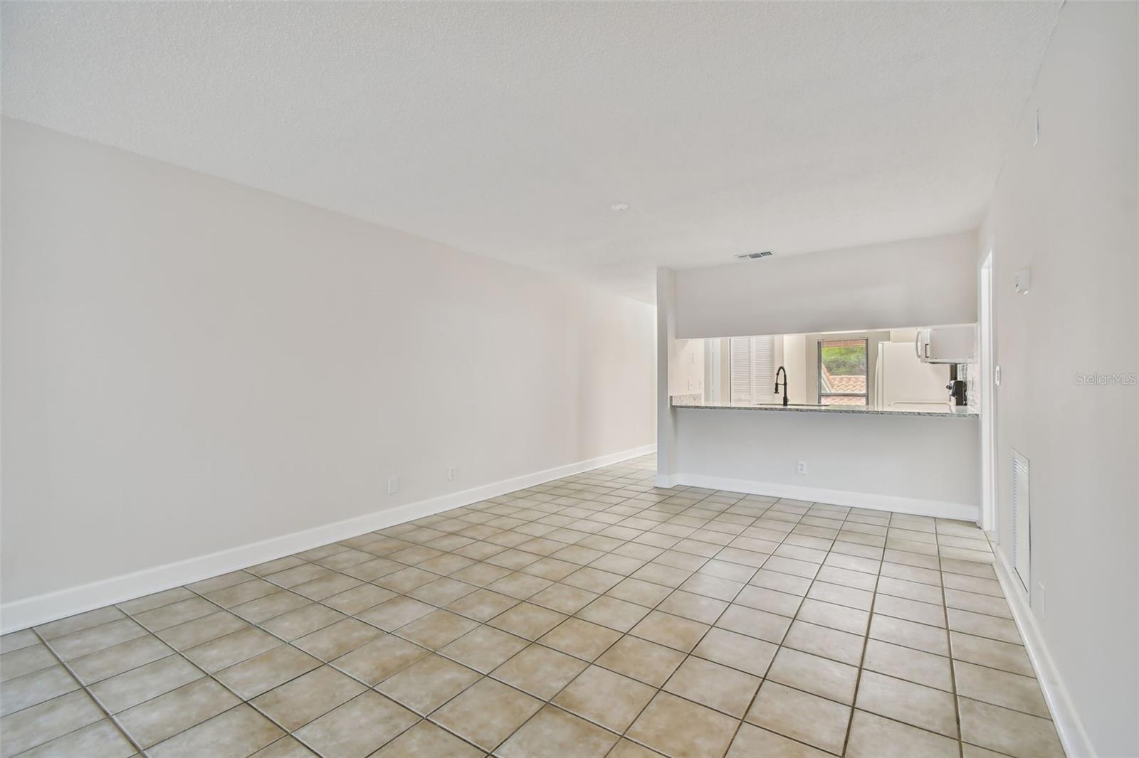4800 BRITTANY DR S #102, ST PETERSBURG, FL, 33715