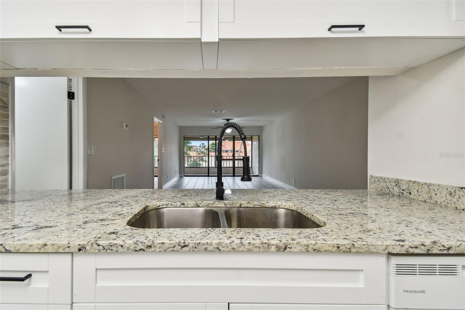 4800 BRITTANY DR S #102, ST PETERSBURG, FL, 33715