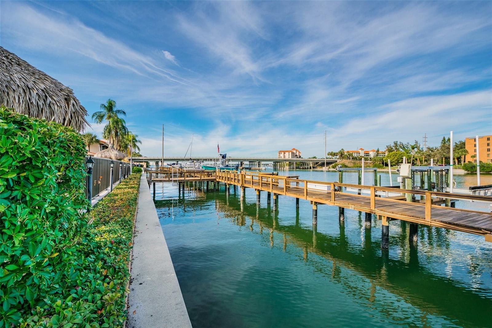 4800 BRITTANY DR S #102, ST PETERSBURG, FL, 33715