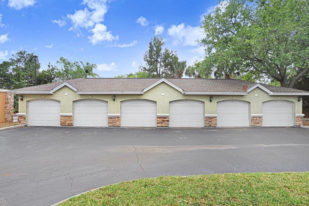 Garages able to rent