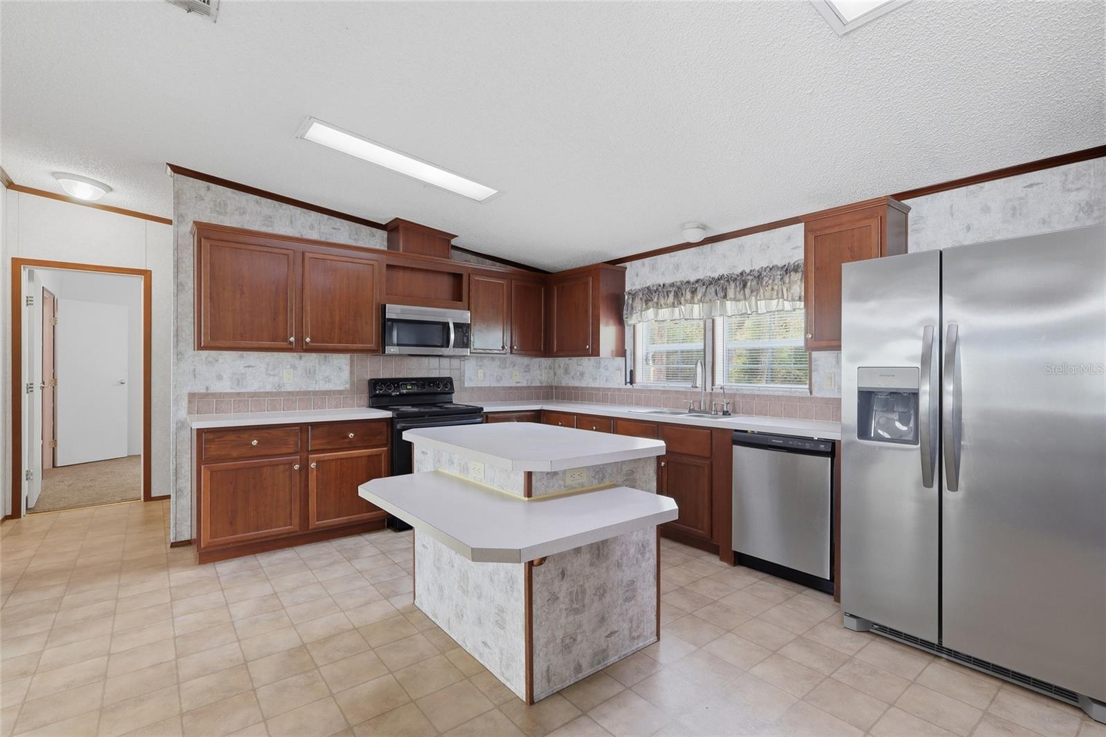 7140 ELWOOD RD, ZEPHYRHILLS, FL, 33540