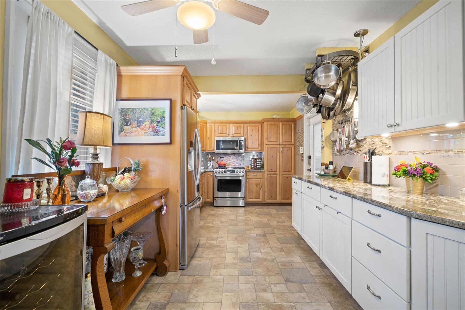 1035 E ROBSON ST, TAMPA, FL, 33604