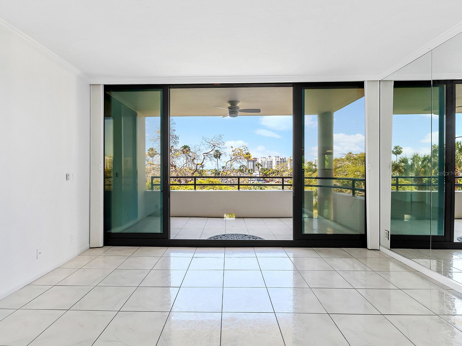 1255 N GULFSTREAM AVE #205, SARASOTA, FL, 34236