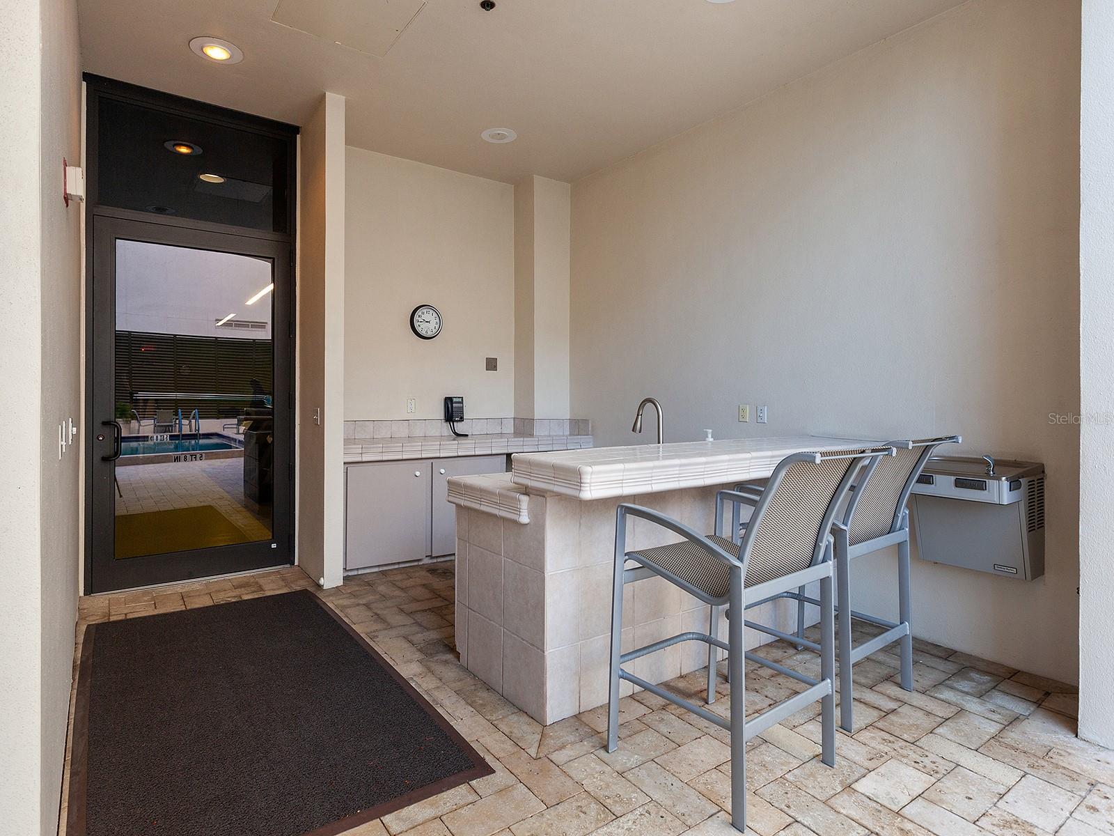 1255 N GULFSTREAM AVE #205, SARASOTA, FL, 34236
