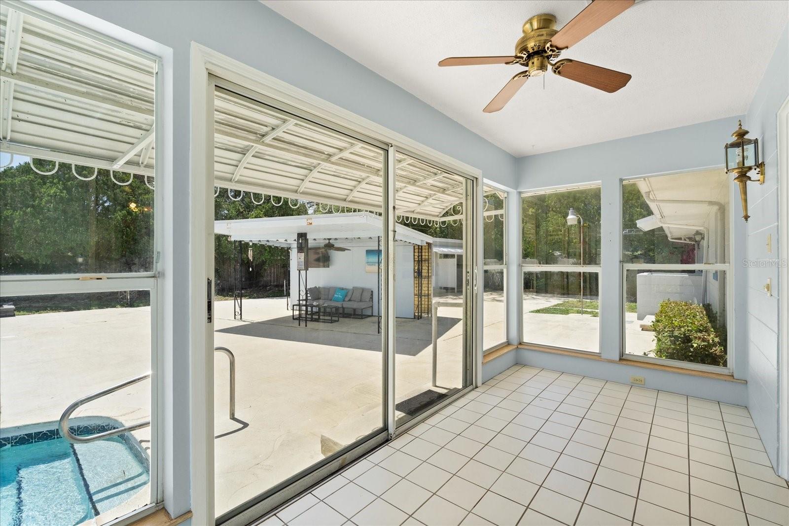 2906 E GRANT AVE, ORLANDO, FL, 32806