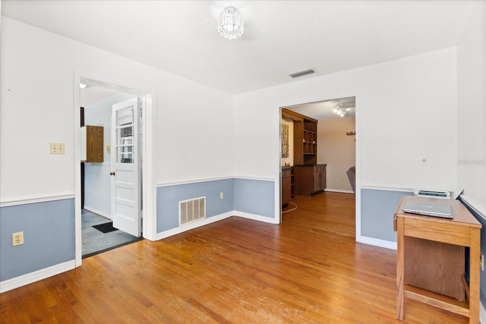 2906 E GRANT AVE, ORLANDO, FL, 32806